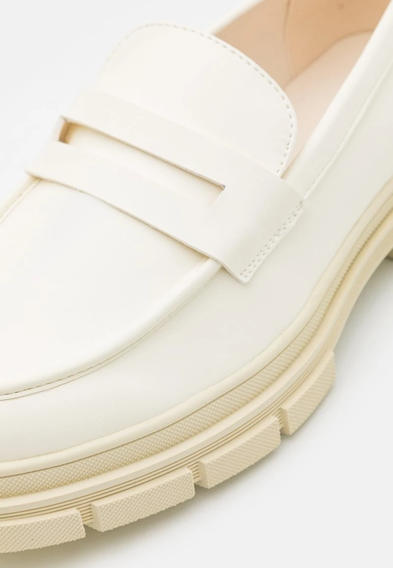 YOURTURN Slipper - White 8 YOURTURN Slipper - White – Bild 6