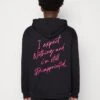 YOURTURN EMBROIDERED TEXT HOODIE UNISEX - Kapuzenpullover - Black -Mode Verkauf 13e00cb70a1a488990329c593381525e