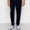 YOURTURN FESTIVE JOGGER UNISEX - Jogginghose - Dark Blue -Mode Verkauf 19ff0a56d33848e8a4fd9101bb34fdf9