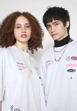 YOURTURN UNISEX - T-Shirt Print - White 11 YOURTURN UNISEX - T-Shirt Print - White -Mode Verkauf 23737f21e2cc4634a64af3dbba5b24b1