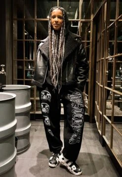 YOURTURN UNISEX - Sweatshirt - Brown 13 YOURTURN UNISEX - Sweatshirt - Brown -Mode Verkauf 27dd5b1492ae4433b6b26f82708bd4b7