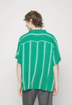 YOURTURN STRIPES BOXI - Hemd - Green 10 YOURTURN STRIPES BOXI - Hemd - Green -Mode Verkauf 33ad028826184f32afd72d60071cd31d