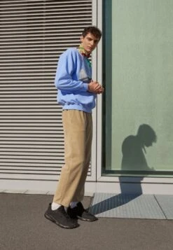 YOURTURN UNISEX - Sneaker Low - Black -Mode Verkauf 43dd2faee791492bb175bbee0872326d