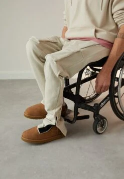 YOURTURN Jogginghose - Beige