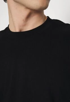 YOURTURN UNISEX - T-Shirt Basic - Black 12 YOURTURN UNISEX - T-Shirt Basic - Black -Mode Verkauf 6f00537cde1f46e282958b53ac9e7cdf