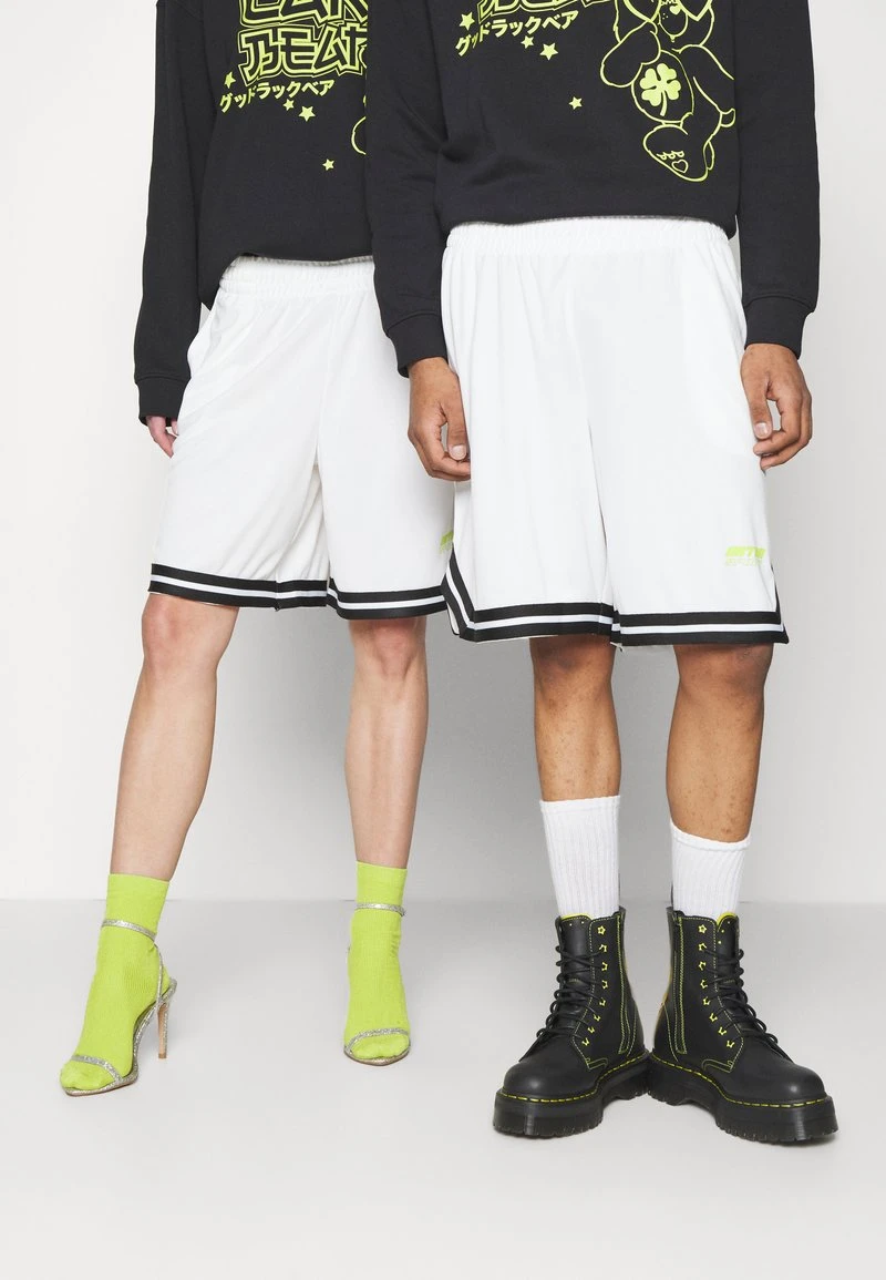 YOURTURN UNISEX - Shorts - White 3 YOURTURN UNISEX - Shorts - White