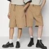YOURTURN GENDERLESS PARACHUTE SHORTS UNISEX - Shorts - Brown