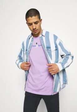 YOURTURN OVERSIZE UNISEX - T-Shirt Print - Lilac 11 YOURTURN OVERSIZE UNISEX - T-Shirt Print - Lilac -Mode Verkauf b1111f803df7422c9ea8fb5c09a129be