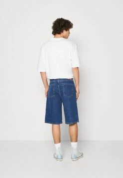 YOURTURN UNISEX - Jeans Shorts - Blue Denim -Mode Verkauf d357d7a7178a48789eeb600a35d29183