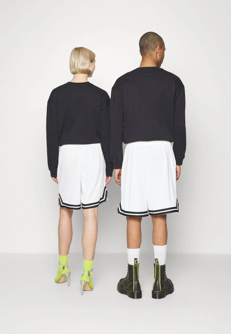 YOURTURN UNISEX - Shorts - White 5 YOURTURN UNISEX - Shorts - White – Bild 3