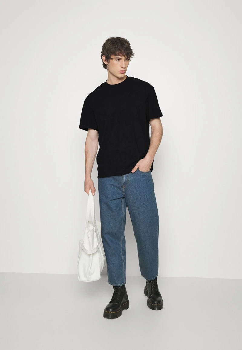 YOURTURN UNISEX - T-Shirt Basic - Black 4 YOURTURN UNISEX - T-Shirt Basic - Black – Bild 2