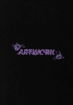 YOURTURN UNISEX - T-Shirt Print - Black -Mode Verkauf ec7de4bf24b743149997690bf74b0ba8